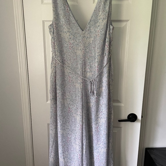 Romper - Picture 1 of 2